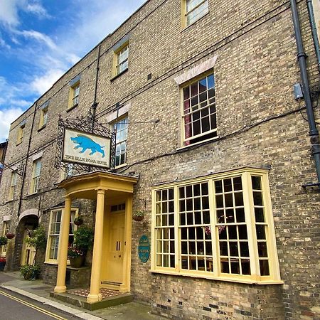 Blue Boar Hotel 몰든 외부 사진