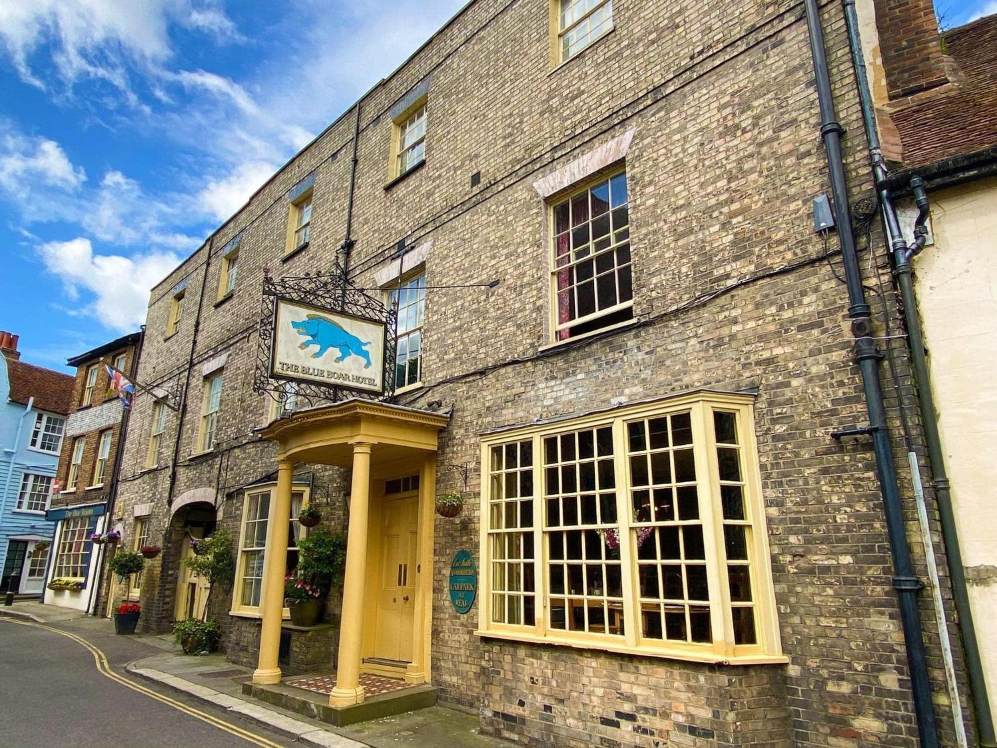 Blue Boar Hotel 몰든 외부 사진