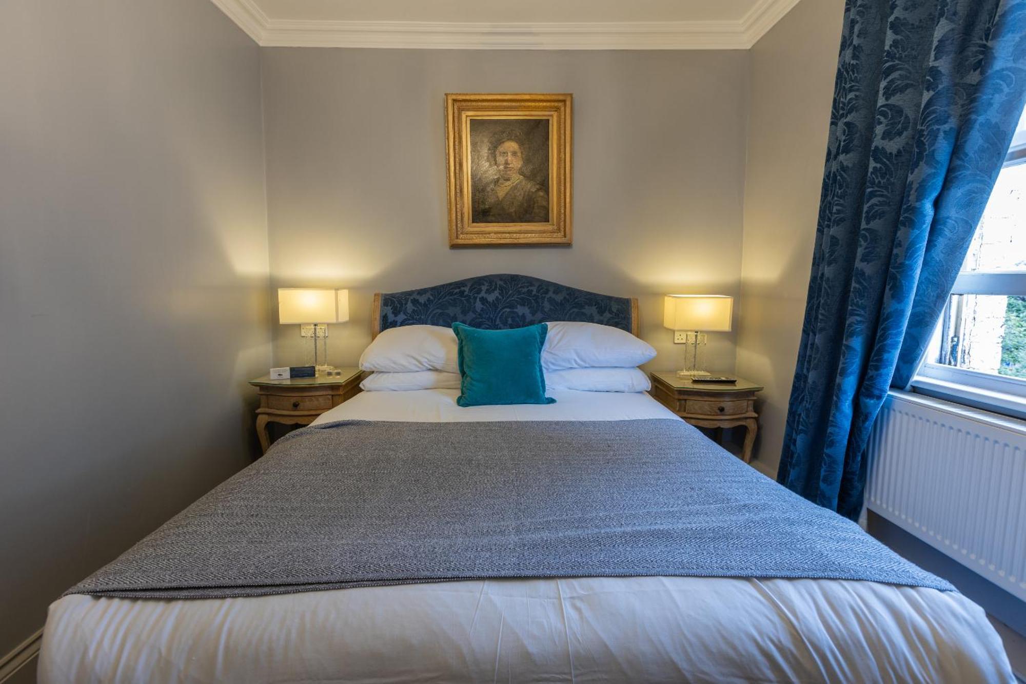 Blue Boar Hotel 몰든 객실 사진